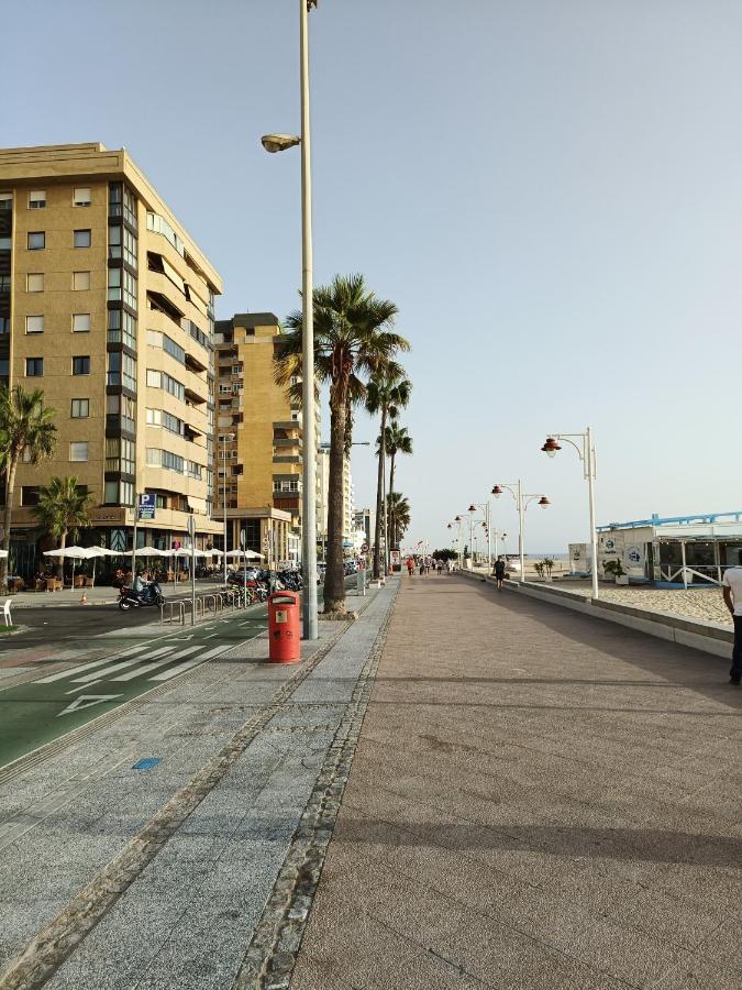 カディスPiso Avenida Junto A La Playaアパートメント エクステリア 写真